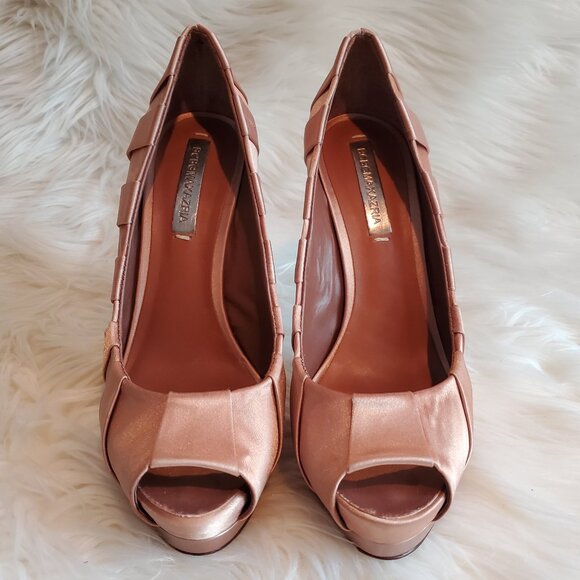 BCBGMAXAZRIA Pink Satin Peep Toe Pumps SZ 8.5 - Picture 4 of 14